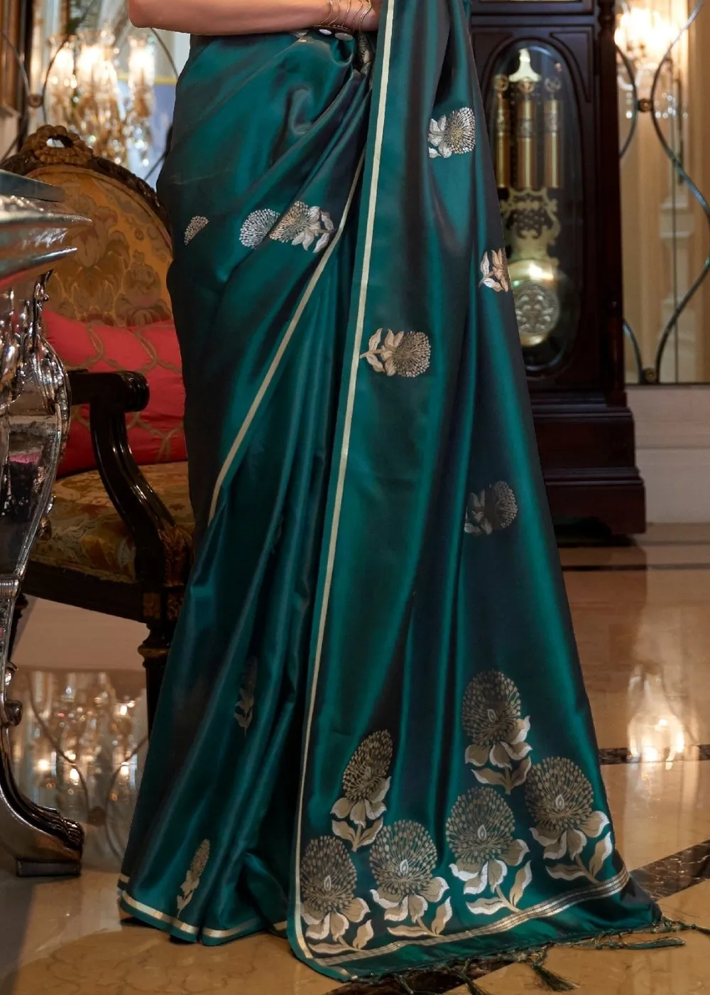 Kaitoke Green Designer Satin Silk Saree
