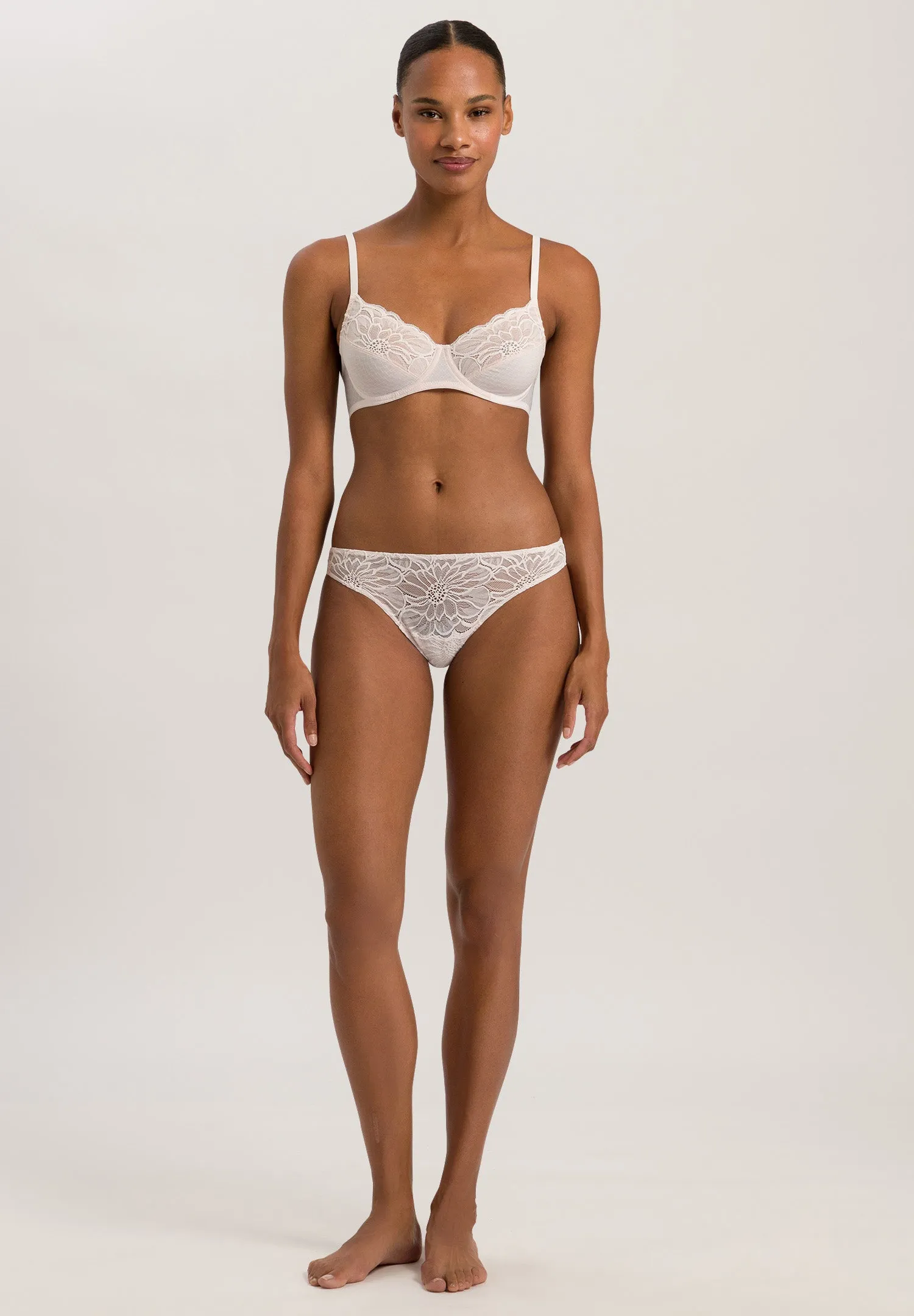 Marilyn Thong | Morning Glow 70936-1348