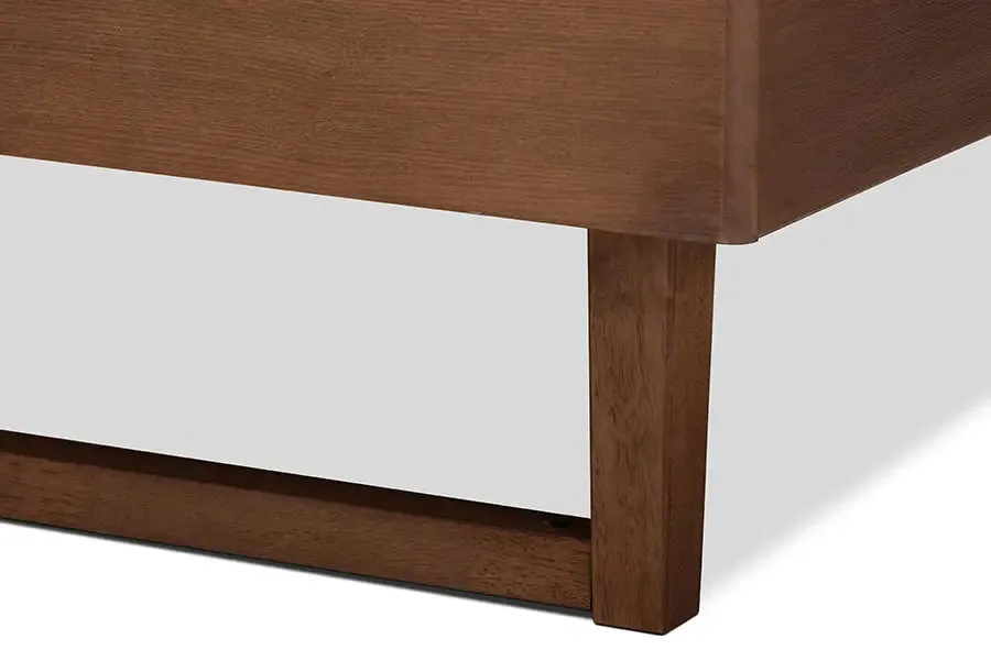 Quinn Walnut Brown Wood Platform Bed (Full)