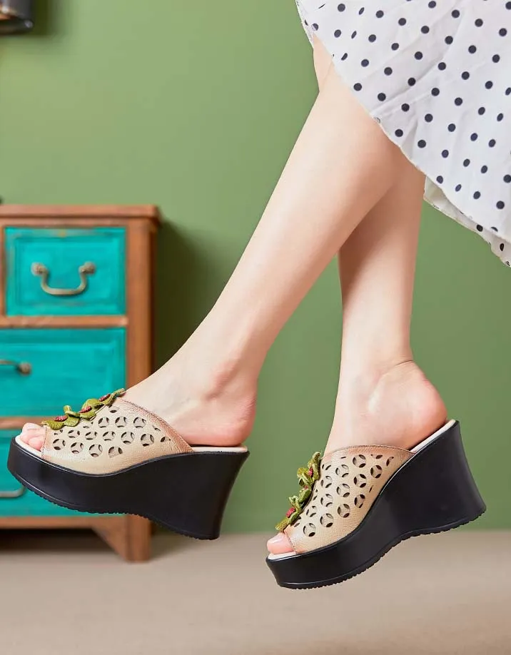 Retro Leather Flowers Oriental Style Wedge Slippers